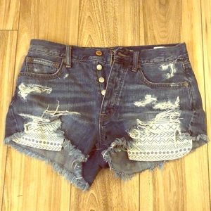 American Eagle distressed shorts